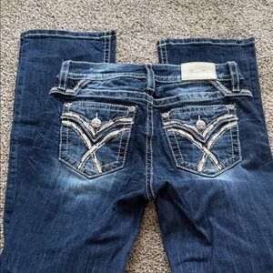 Women’s Miss Me mid rise tailored bootcut jeans size 26. NWOT